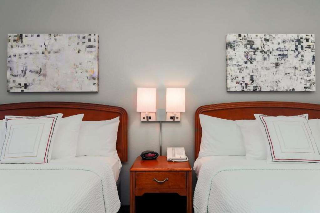 radisson hotel houston intercontinental airport north