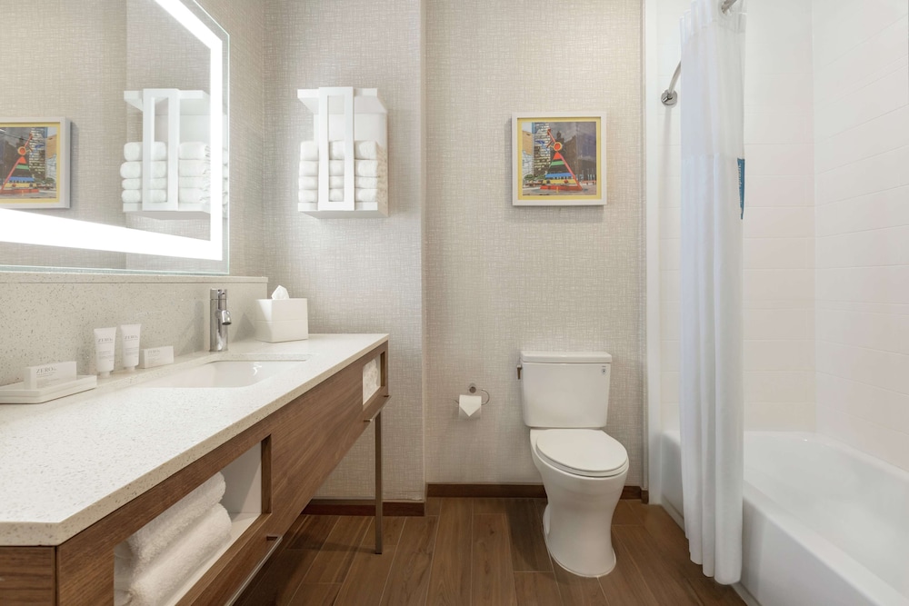 hampton inn and suites houston cypress station