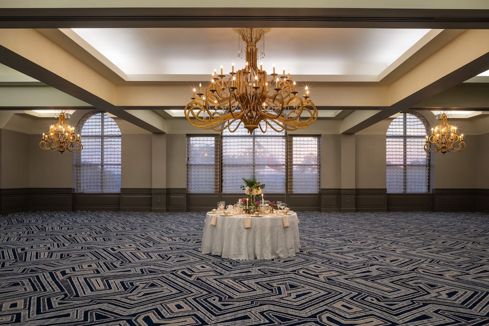 hilton houston north