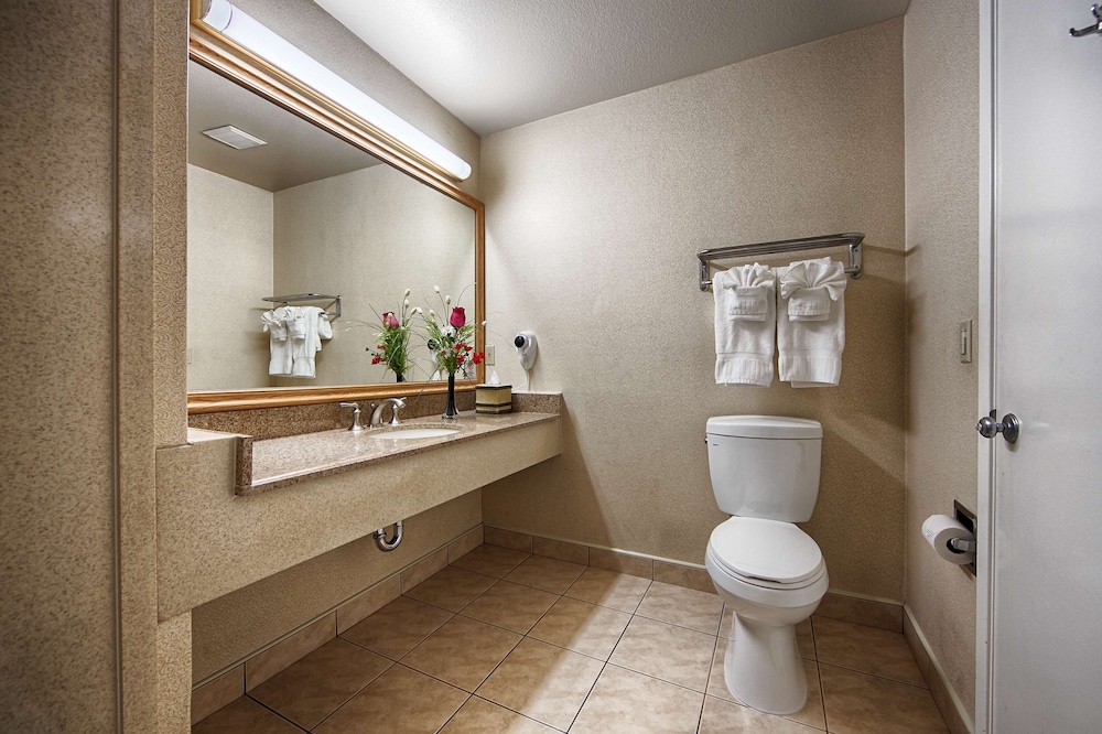 best western surf city