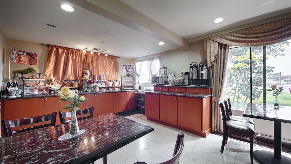 best western surf city