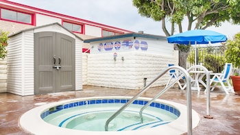 best western surf city