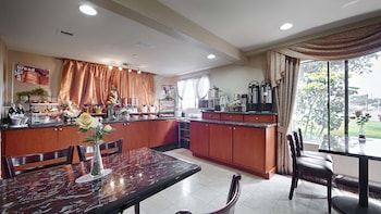 best western surf city