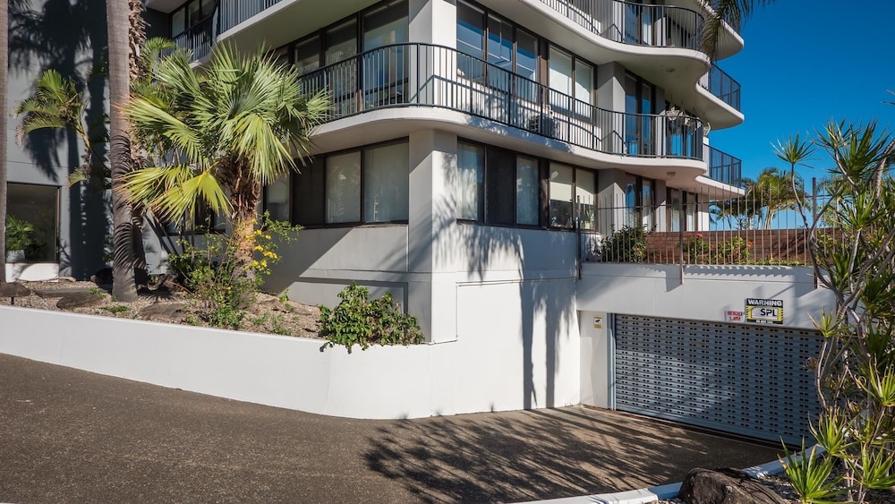 silverton holiday apartments