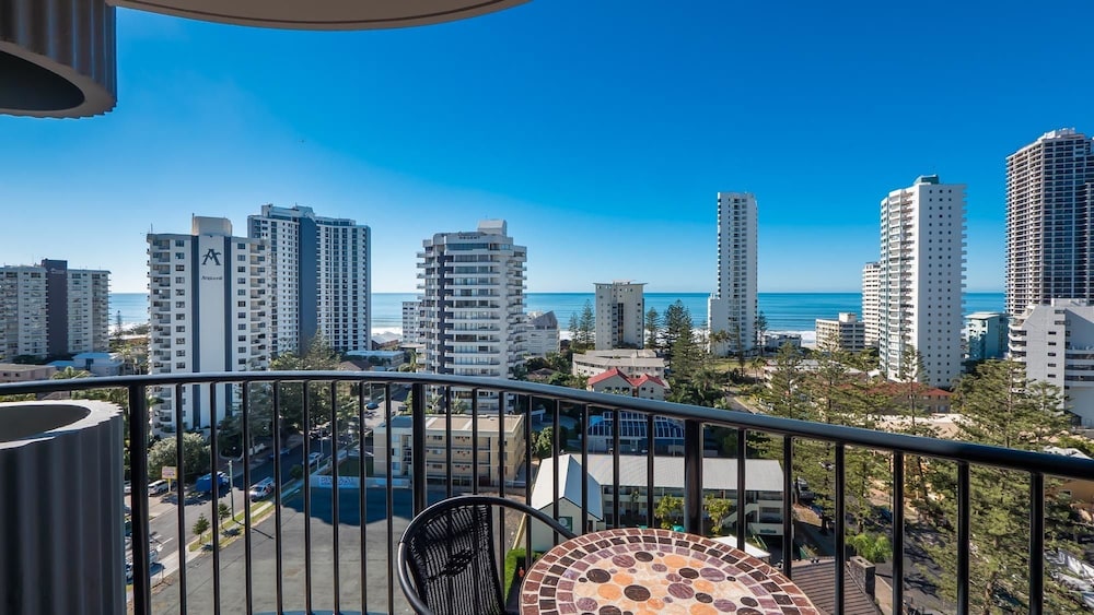 silverton holiday apartments