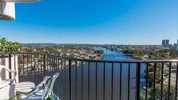silverton holiday apartments