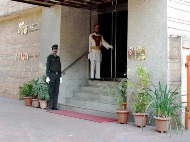 hotel midtown pritam