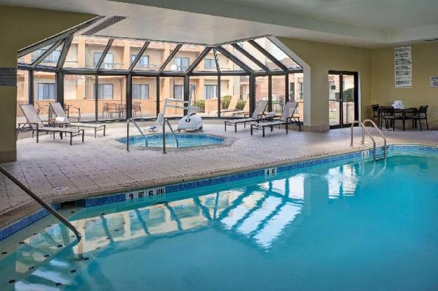 sonesta select indianapolis carmel