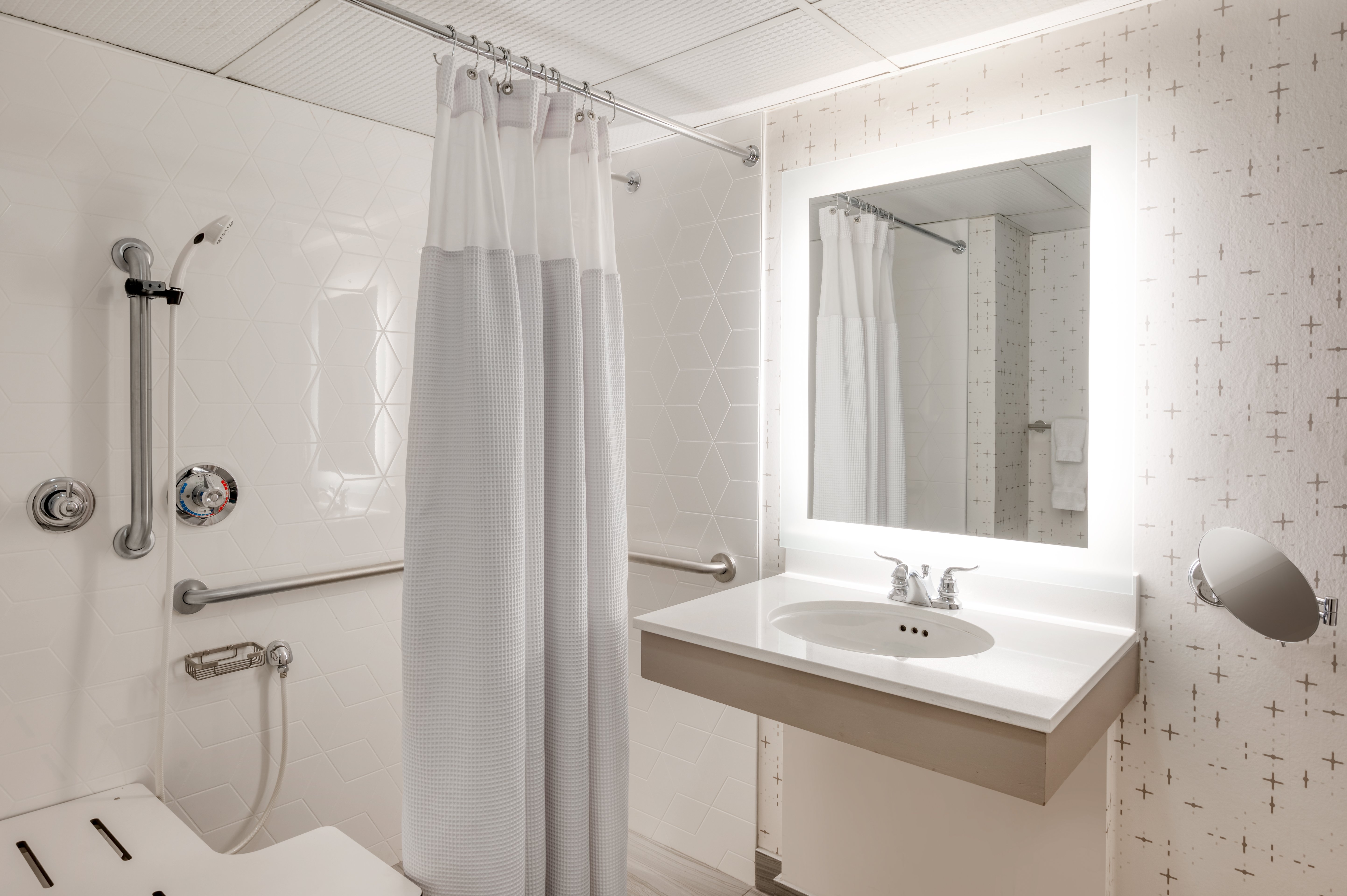 crowne plaza indianapolis airport by ihg