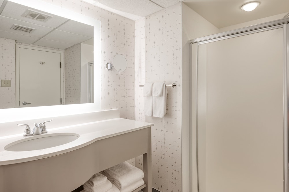 crowne plaza indianapolis airport by ihg