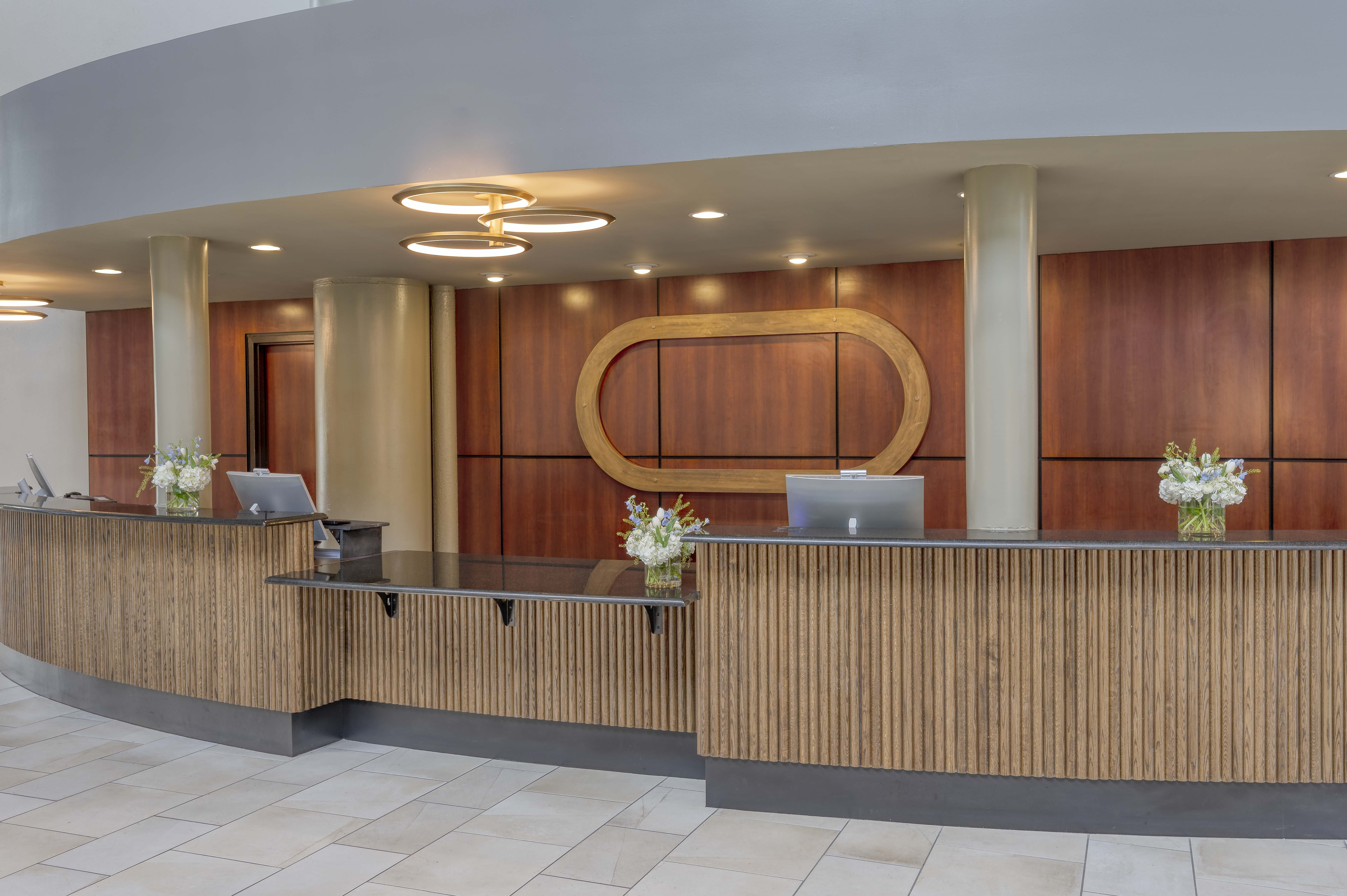 crowne plaza indianapolis airport by ihg