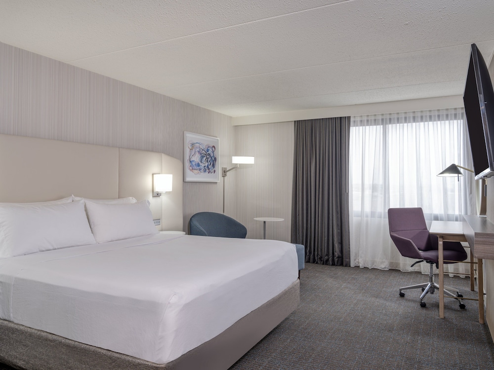 crowne plaza indianapolis airport by ihg