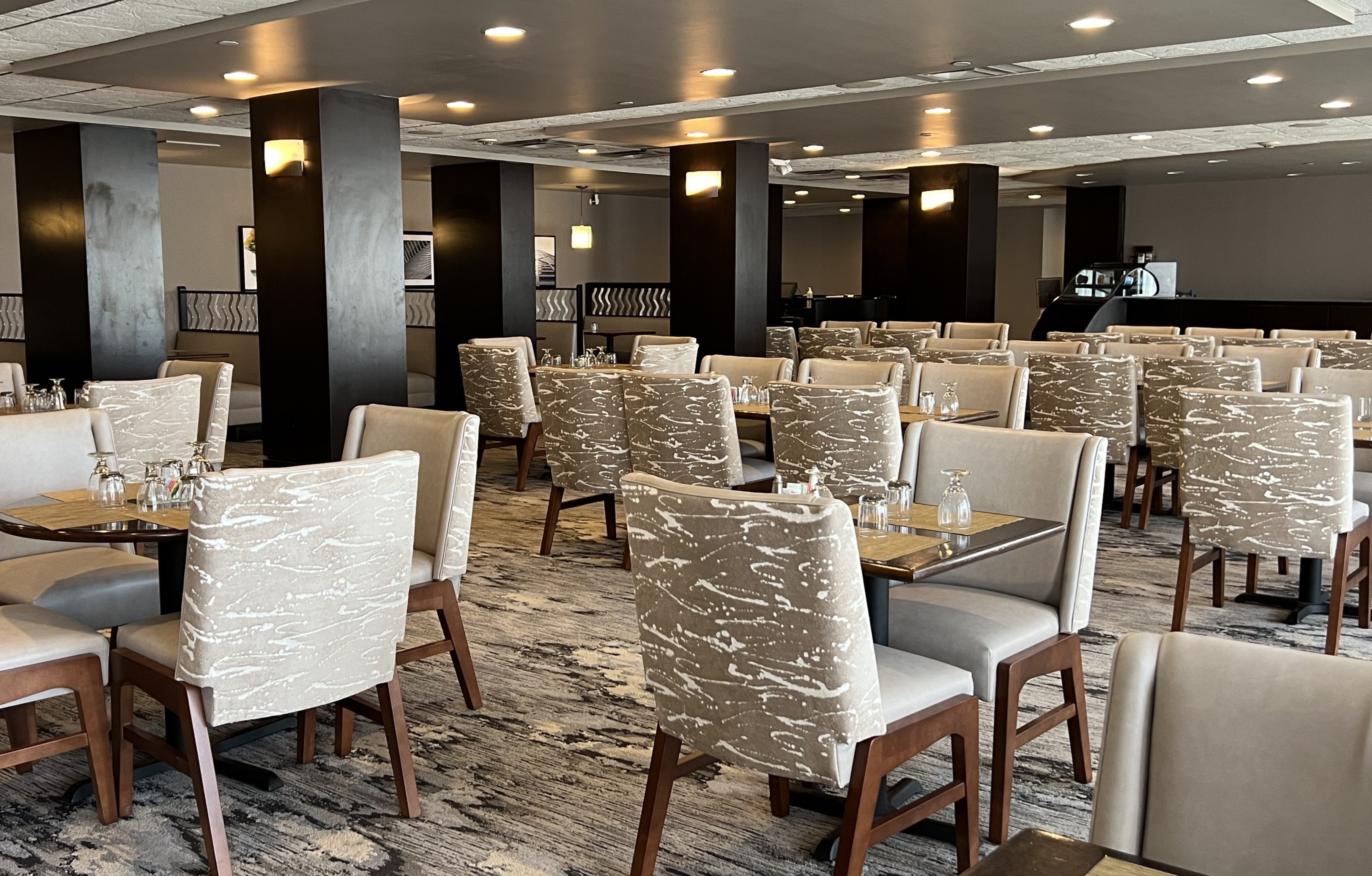 crowne plaza indianapolis airport by ihg