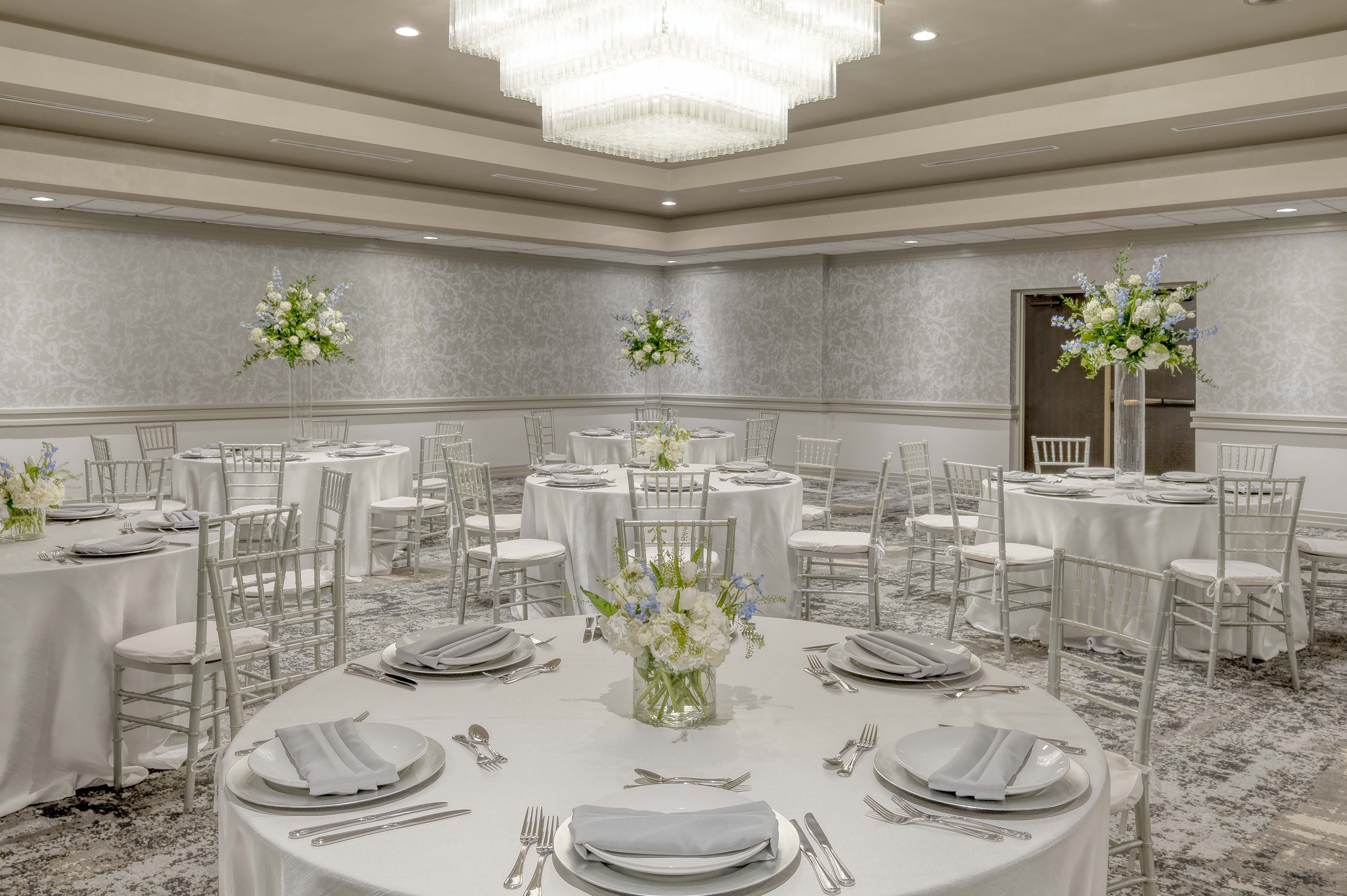 crowne plaza indianapolis airport by ihg