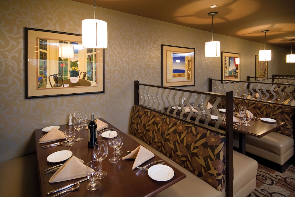 crowne plaza indianapolis airport by ihg