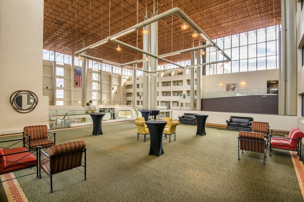 crowne plaza indianapolis airport by ihg