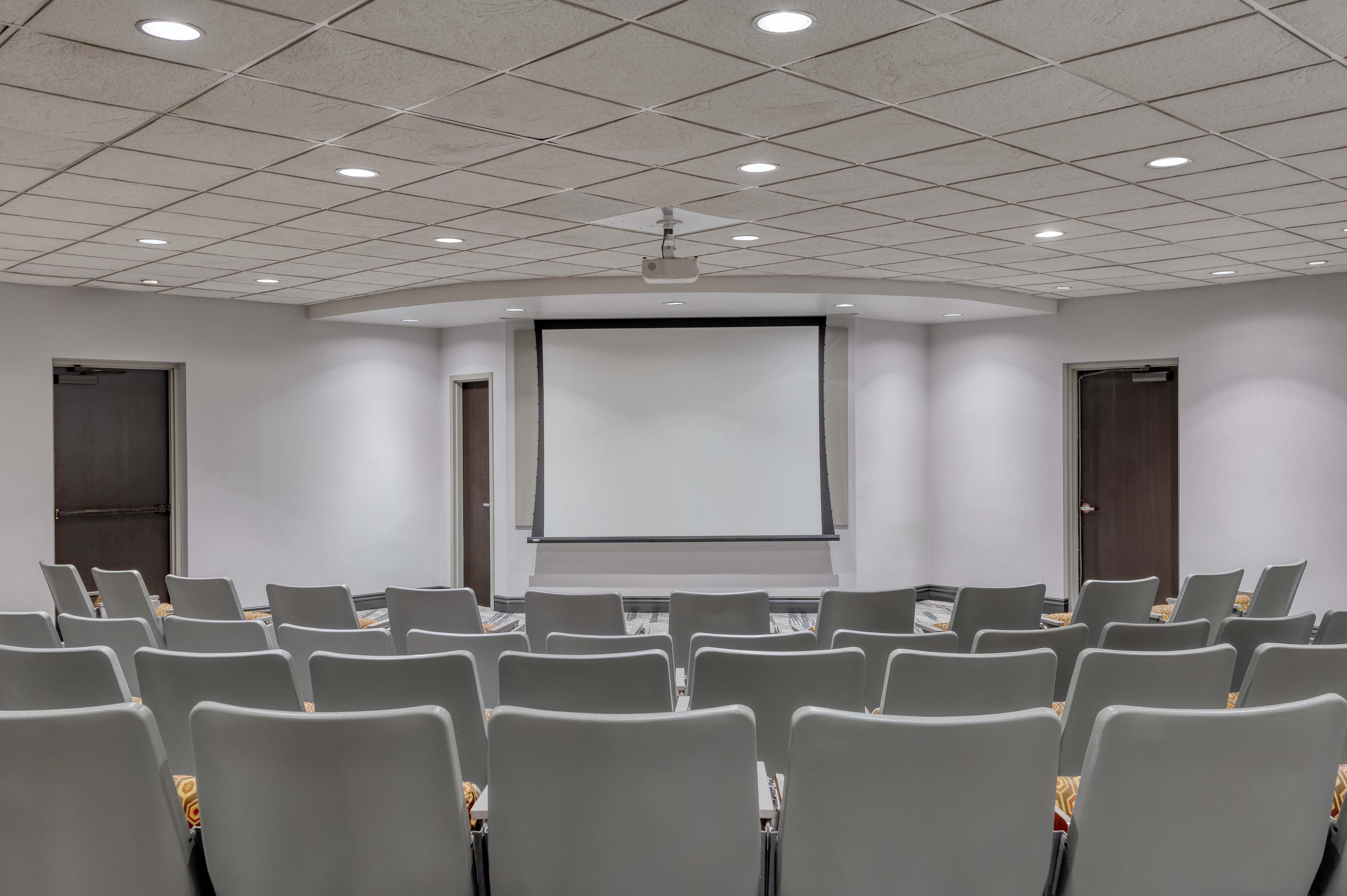 crowne plaza indianapolis airport by ihg