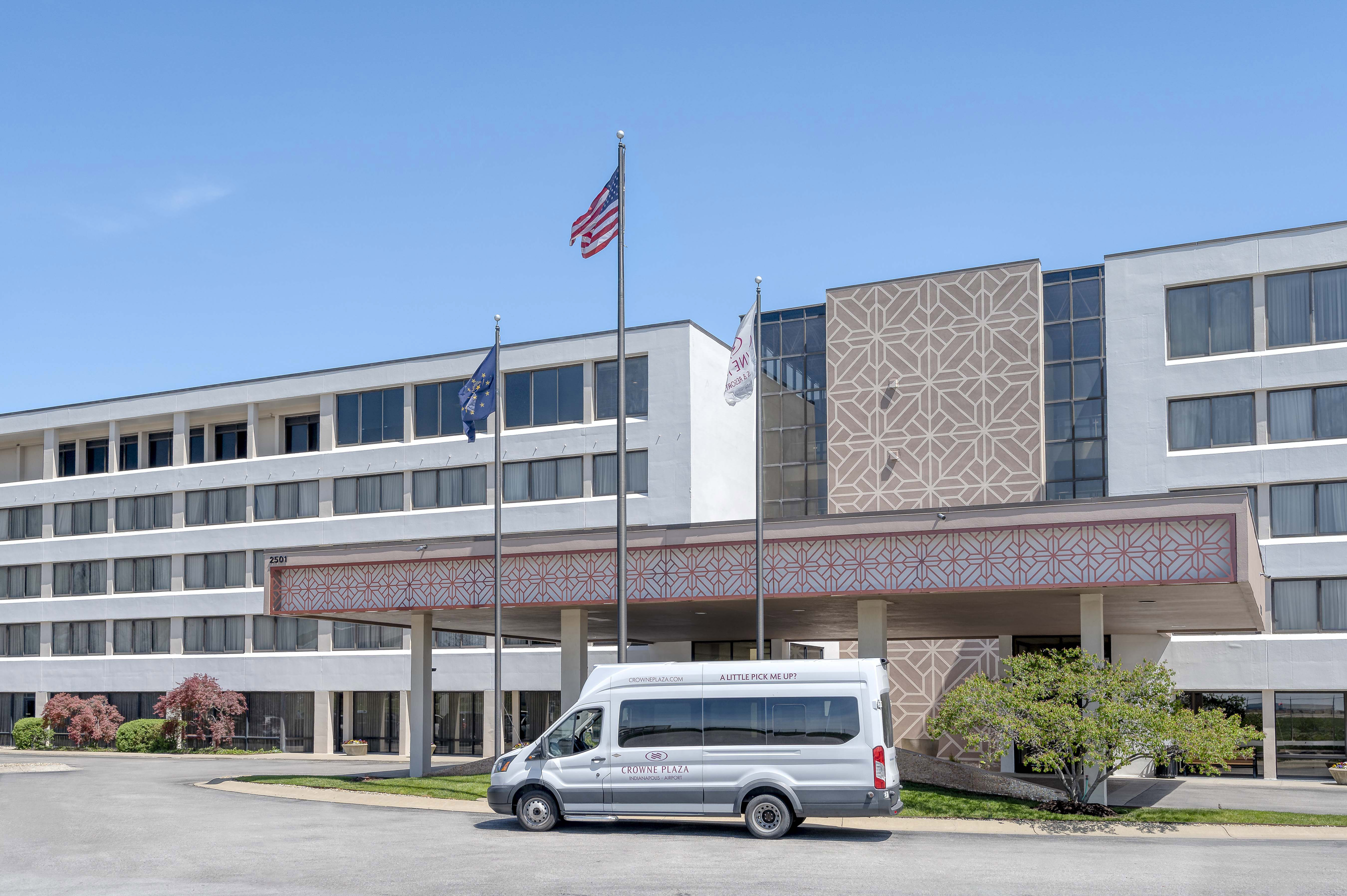 crowne plaza indianapolis airport by ihg