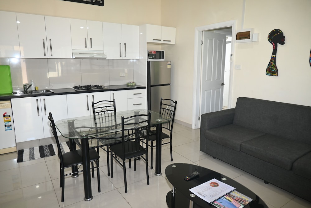 hibiscus rodeo apartments