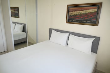 hibiscus rodeo apartments