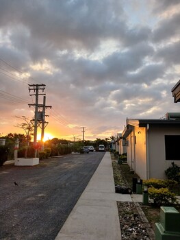 hibiscus rodeo apartments