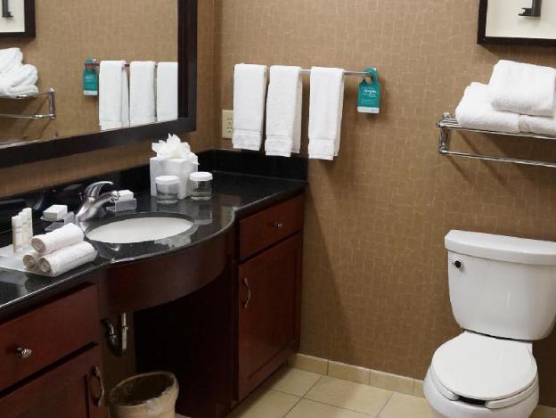 homewood suites by hilton indianapolis downtown