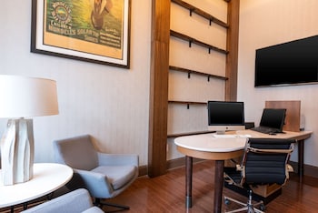 Homewood Suites By Hilton Indianapolis-Downtown,Indiana>>Center Township,3 star