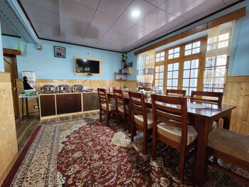 yanglha guest house
