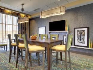 hampton inn hernando