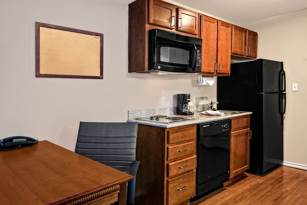 candlewood suites galveston by ihg