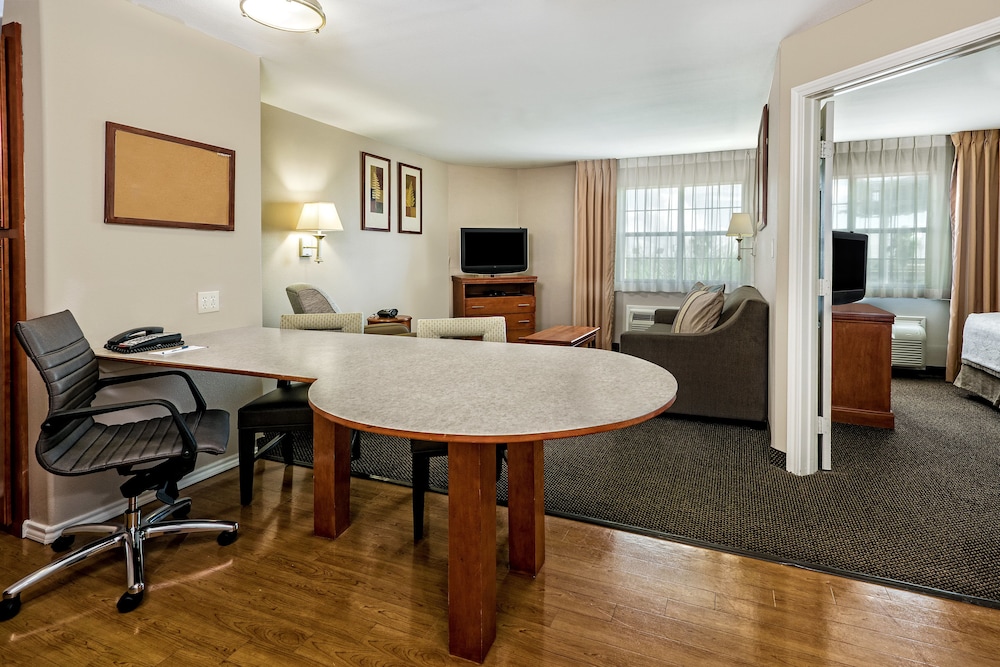candlewood suites galveston by ihg