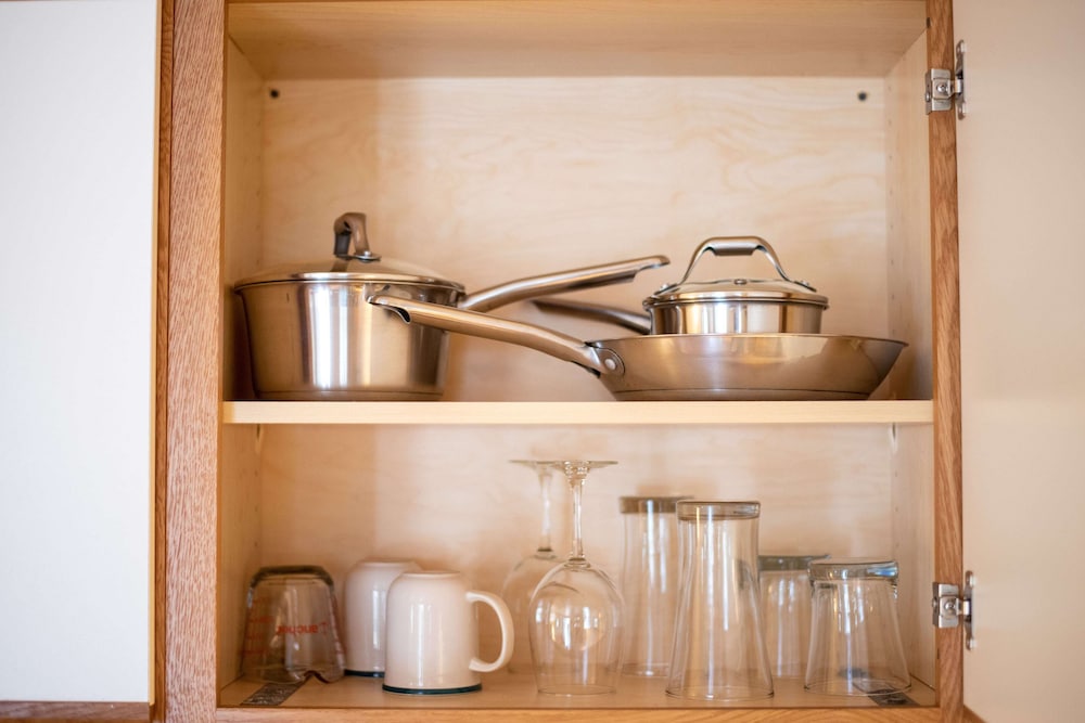 affordable corporate suites of salem