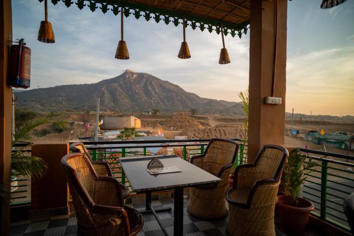 pushkar desert view