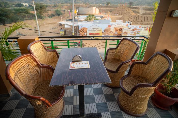 pushkar desert view