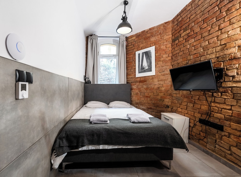 rentplanet strzalowa