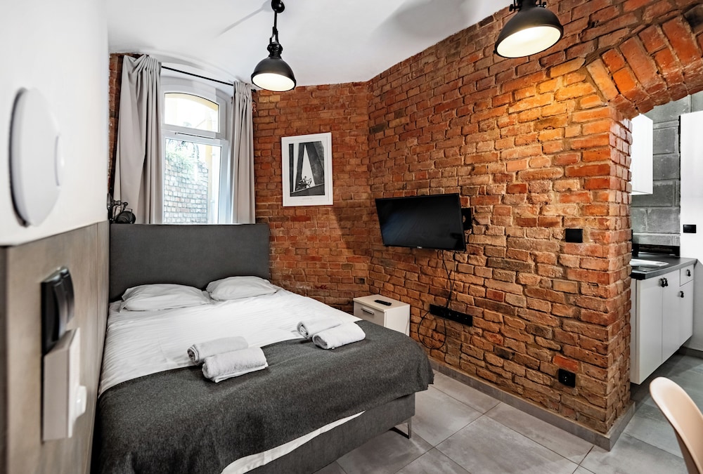 rentplanet strzalowa