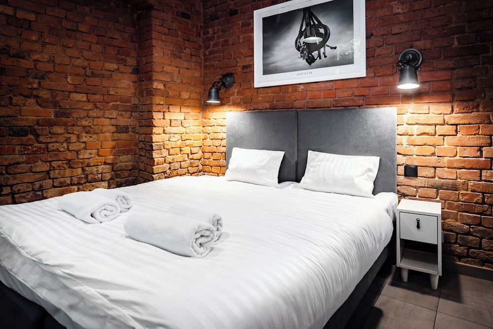 rentplanet strzalowa