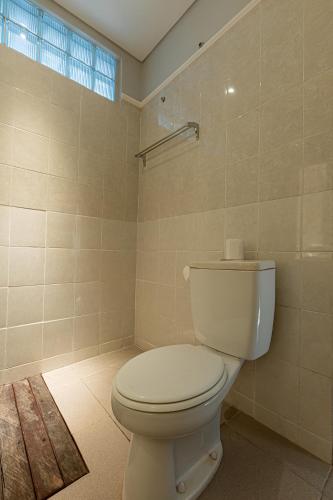 fourteen roses beach hotel