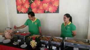 fourteen roses beach hotel