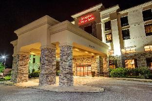 hampton inn and suites chadds ford