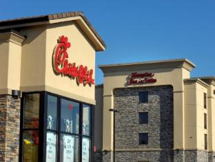hampton inn and suites chadds ford