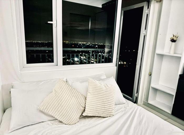 tagaytay rotunda staycation