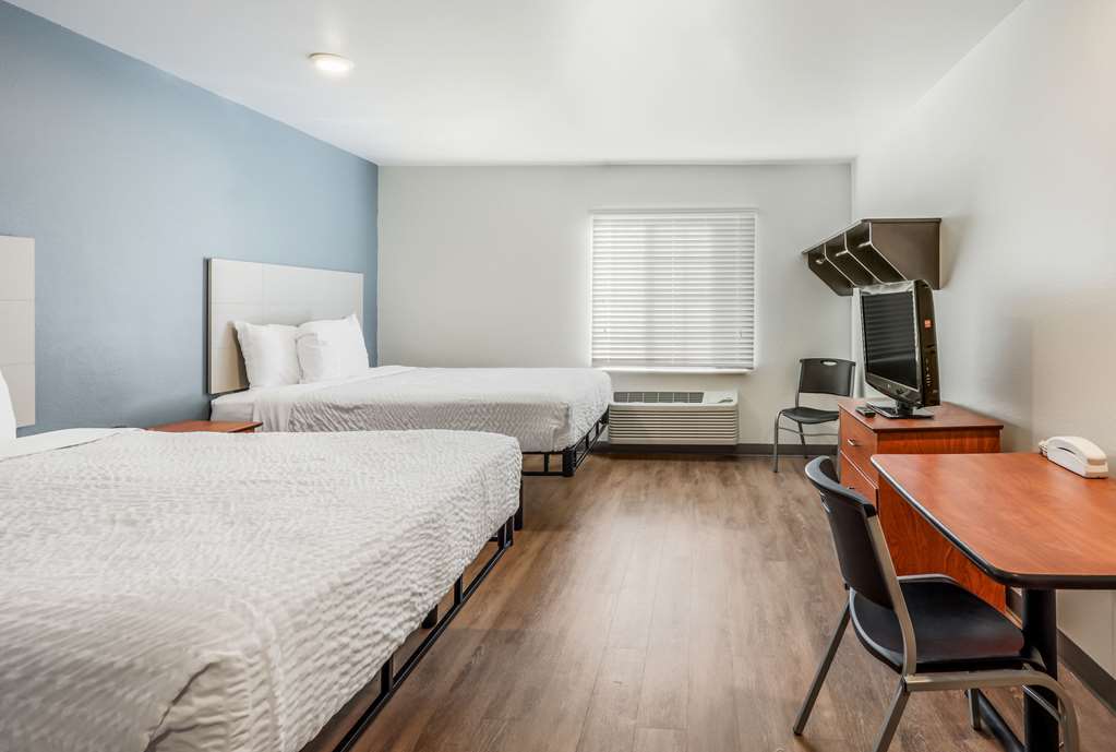 extended stay america select suites tallahassee east