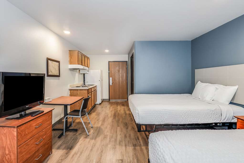 extended stay america select suites tallahassee east