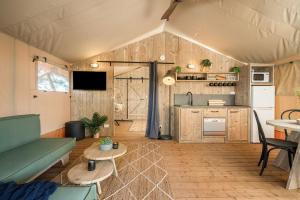 Ballina Beach Nature Resort,Byron Bay>>Ballina,4 star