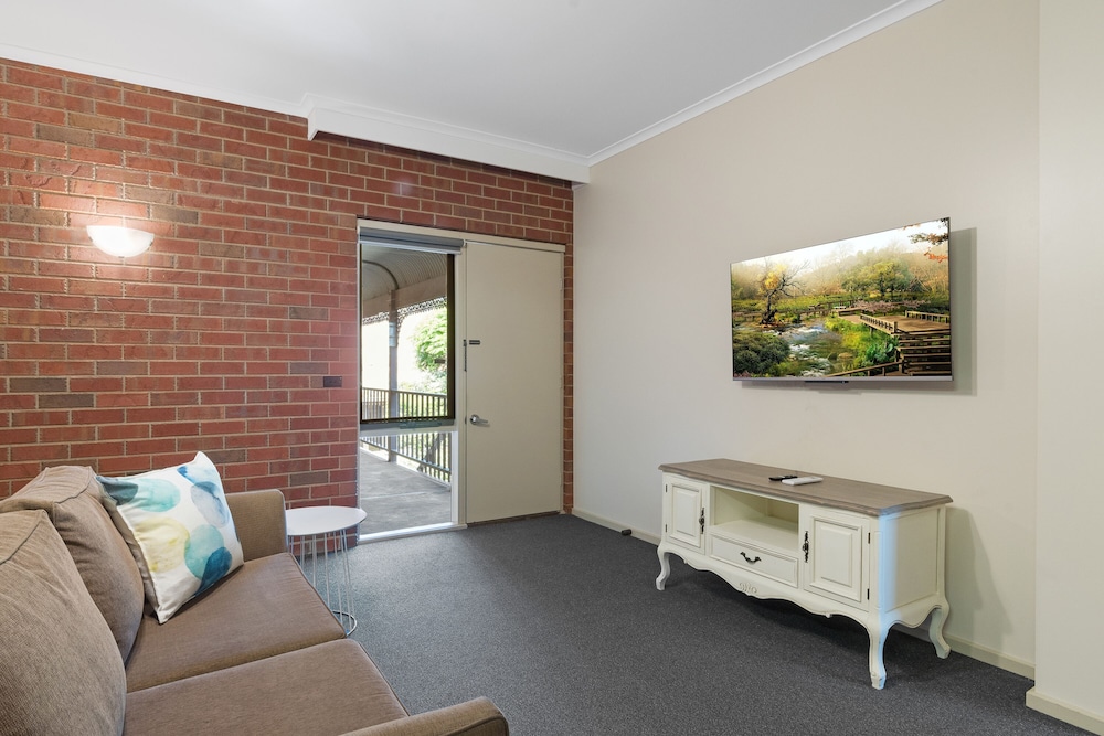 swan hill