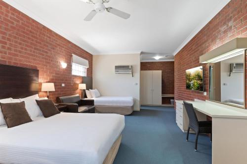 swan hill