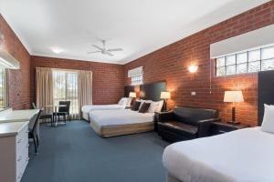 swan hill