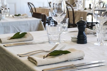 the martinborough hotel