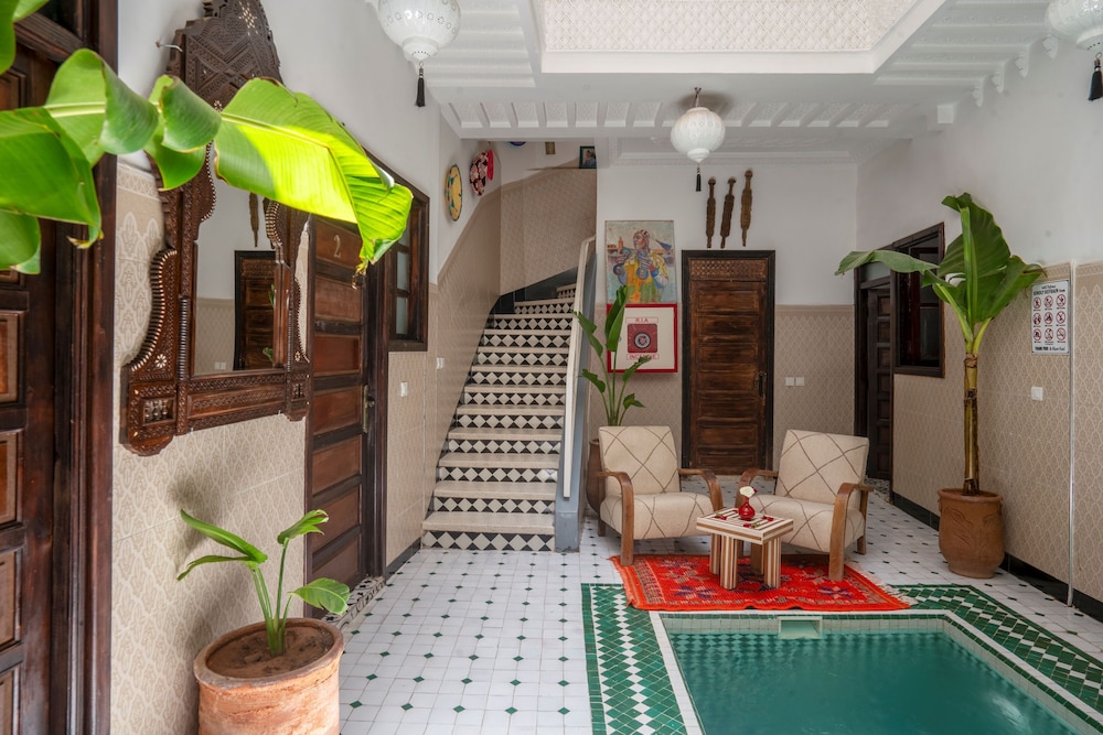 riad and spa anahita